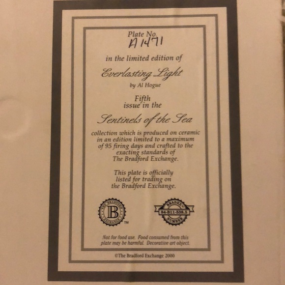 THE BRADFORD EXCHANGE SENTINELS OF THE SEA PLATE - Picture 3 of 3